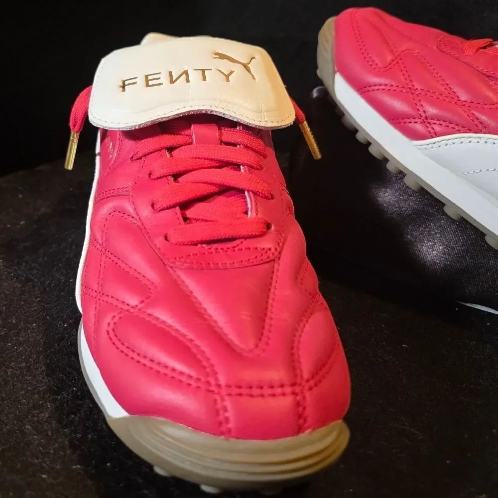 Fenty Puma Womens 8.5/ Mens 7 - Picture 2 of 9